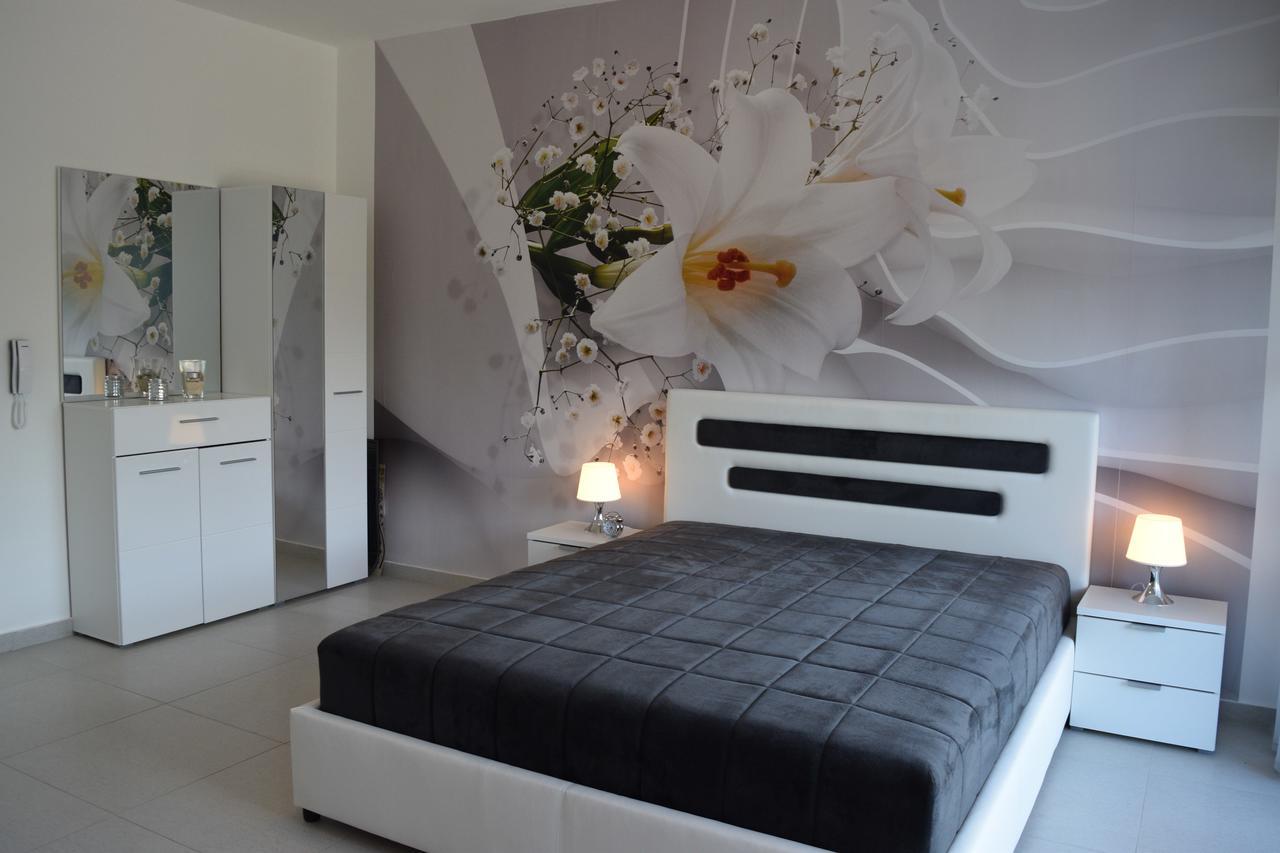 Kristina Apartments Tivat Room photo