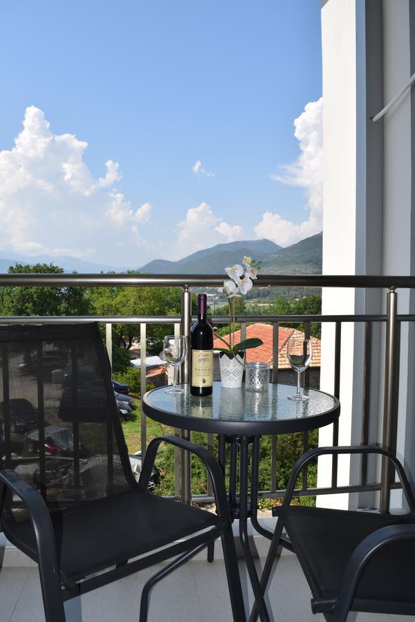 Kristina Apartments Tivat Exterior photo